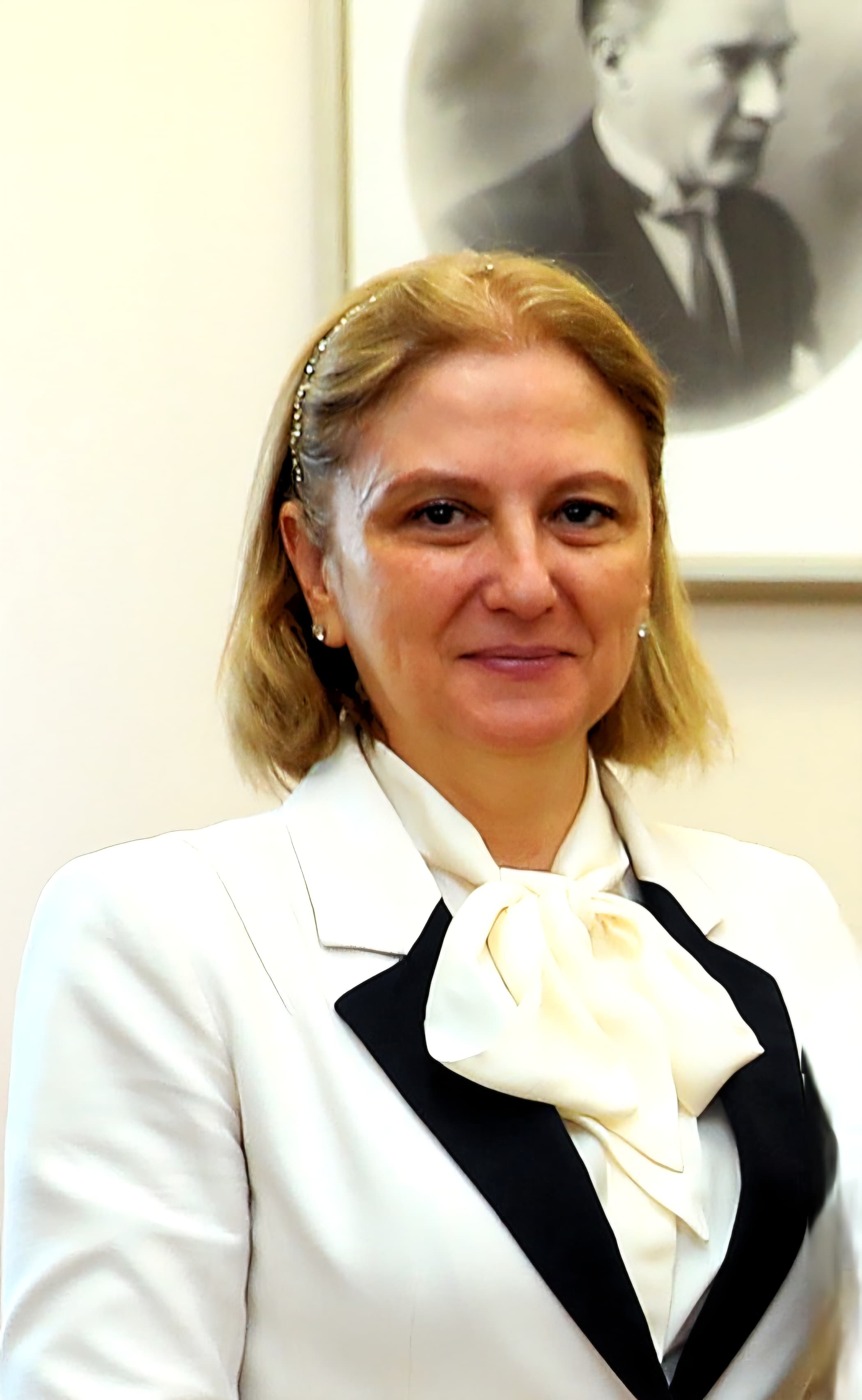 Rümeyza KAZANCIOĞLU fotograf