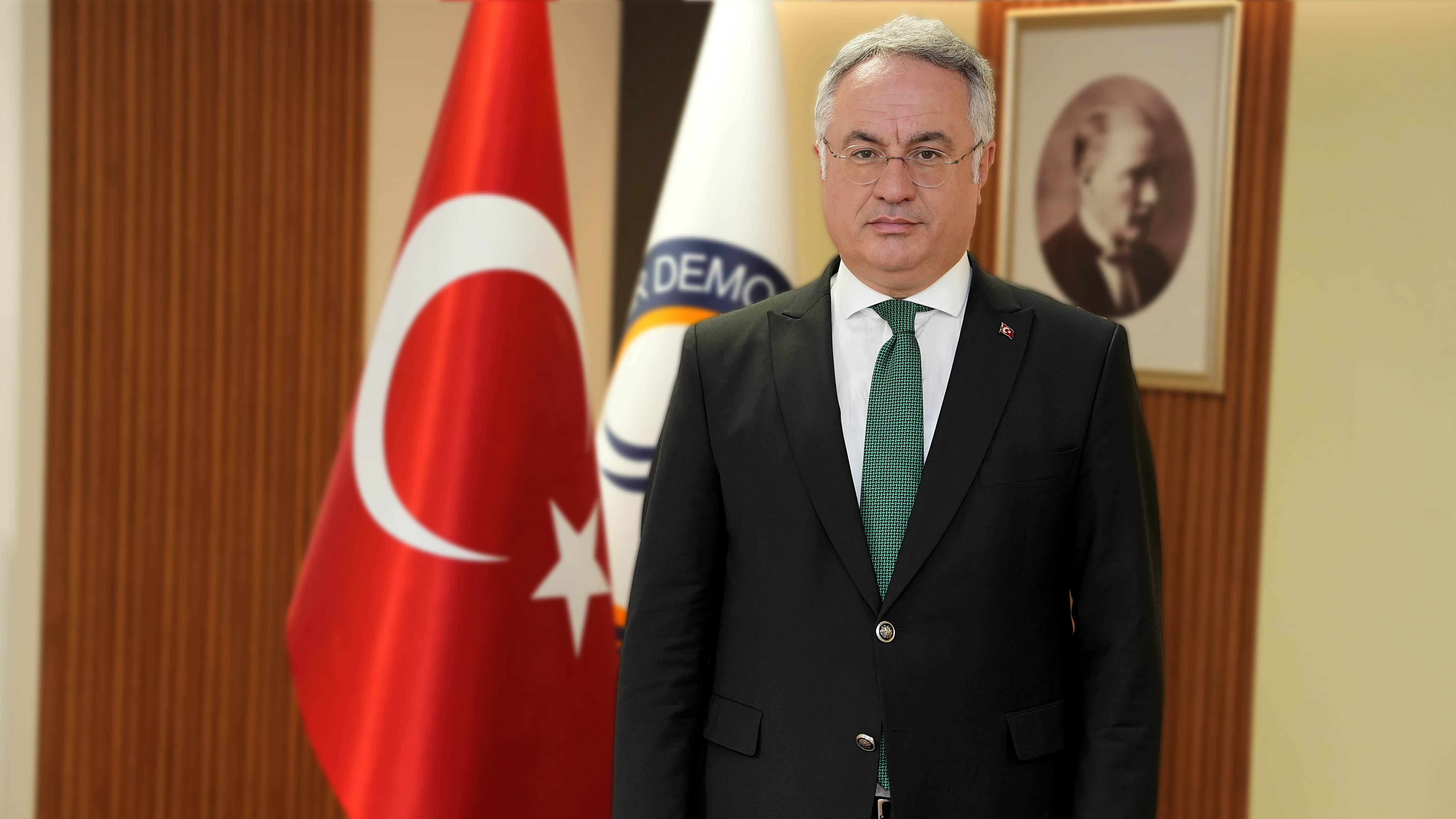 SELİM KARAHASANOĞLU