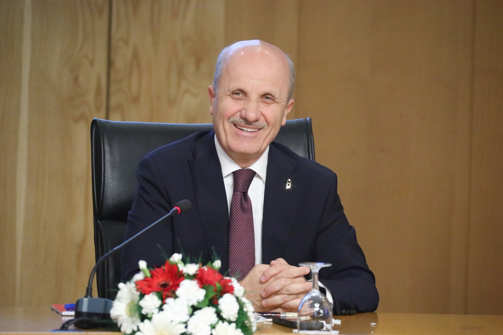 Prof. Dr. Erol ÖZVAR